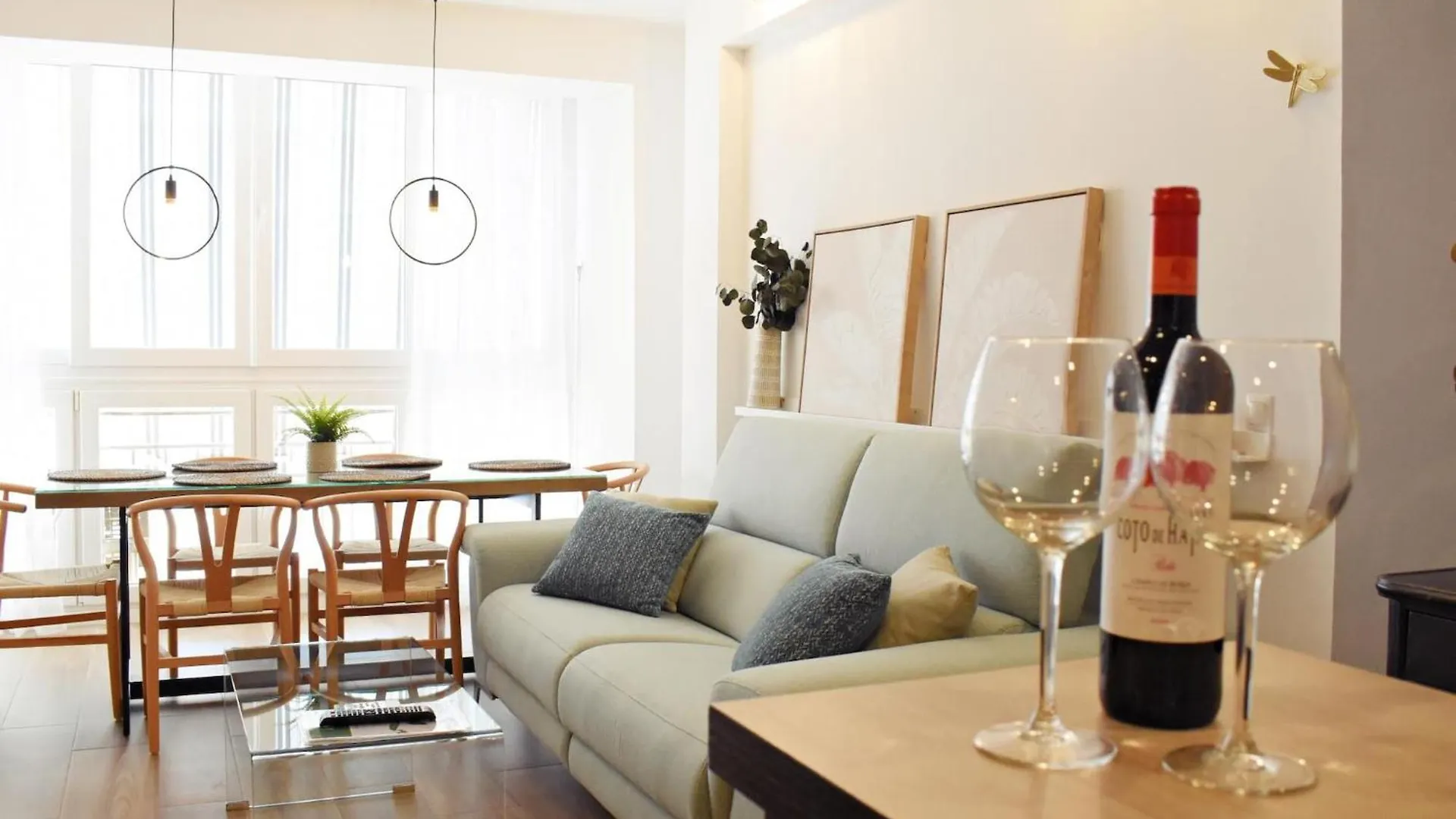 Precioso apartamento de tres dormitorios Málaga España