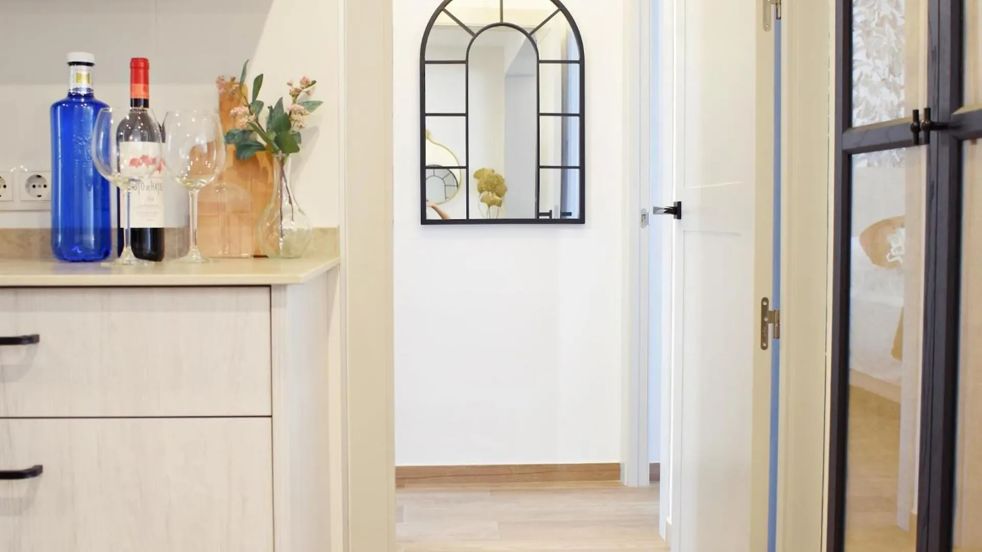 Precioso Apartamento De Tres Dormitorios Malaga 0*,  Spain